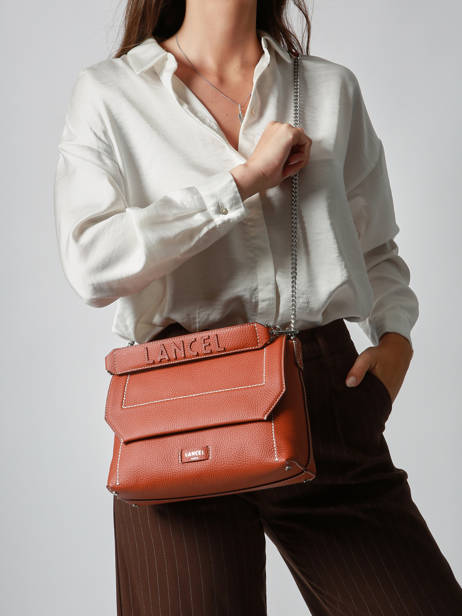 Sac Bandoulière Ninon Cuir Lancel Rouge ninon A13782 vue secondaire 1